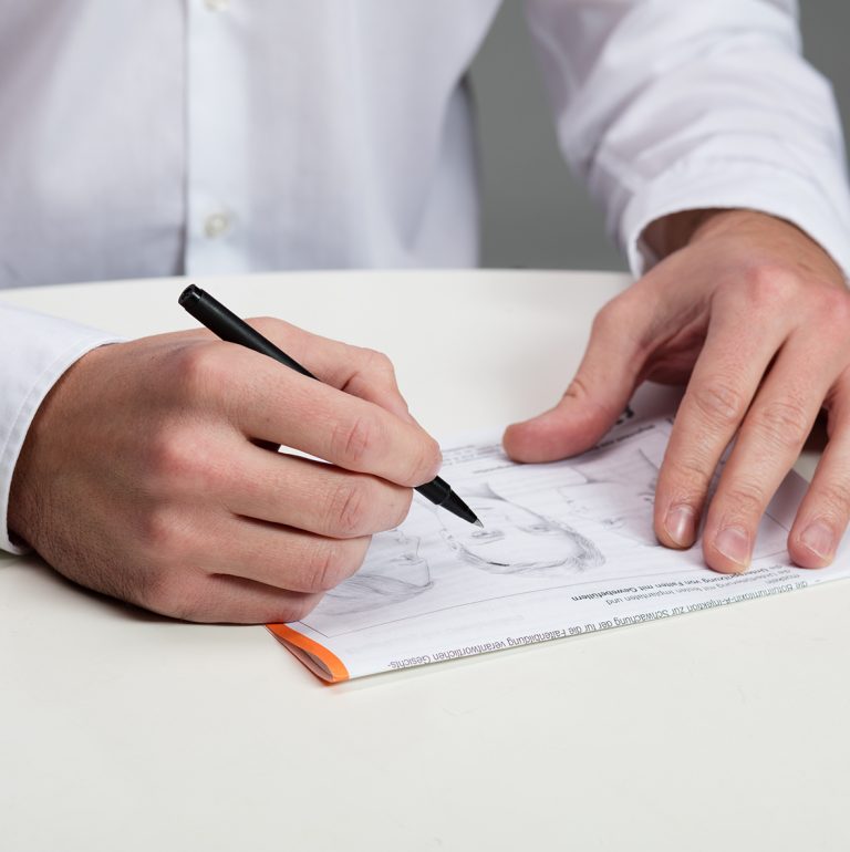 Dr_Kreutzer_Haende_klein